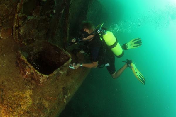 Wreck Diving Subic Bay (2)