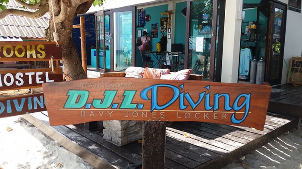DJL Diving Koh Lipe dive shop on Pattaya Beach