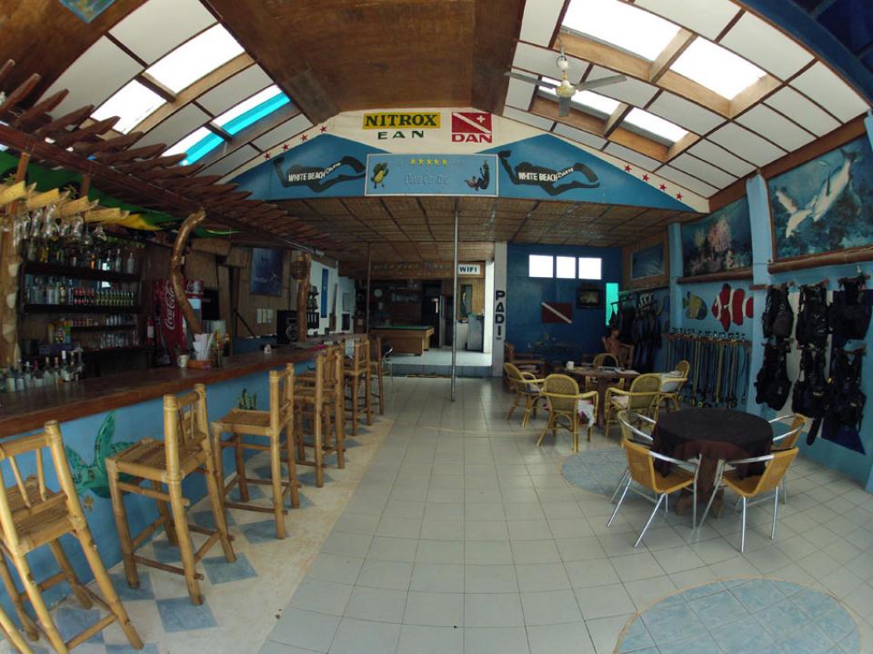 Dive center and bar