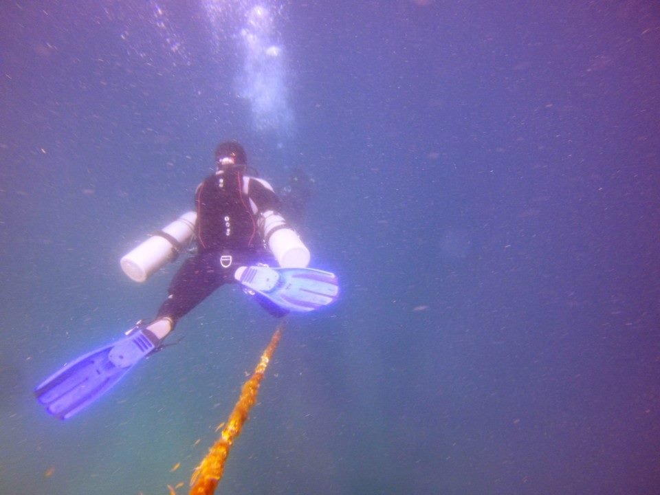 Descending into the 40 meter wreck on Sidemount Configuration