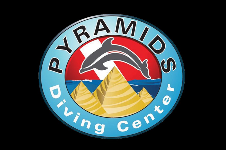 Pyramids Diving Center 
