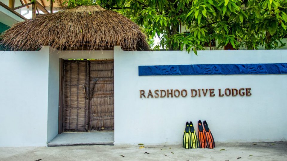 Rasdhoo Dive Lodge, Your home of Diving in the Maldives!